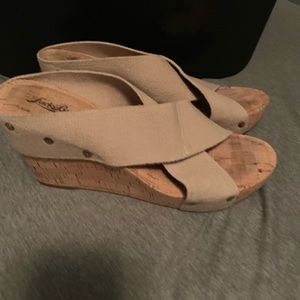 Lucky brand sandal heels wedges size 10